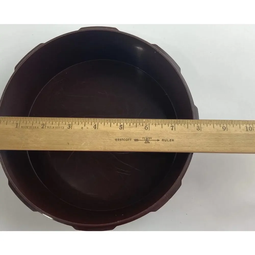 Tupperware Brown 8